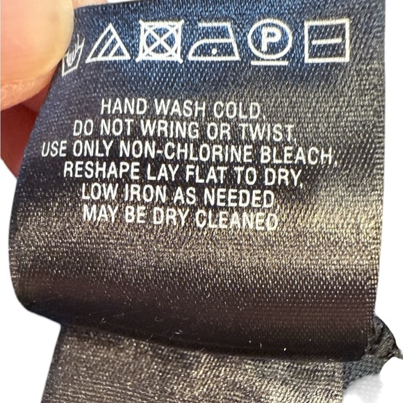 Anthropologie Blue Lace Embellished Cut Out Tank Top Size S, Pre-Owned EUC - Picture 6 of 6